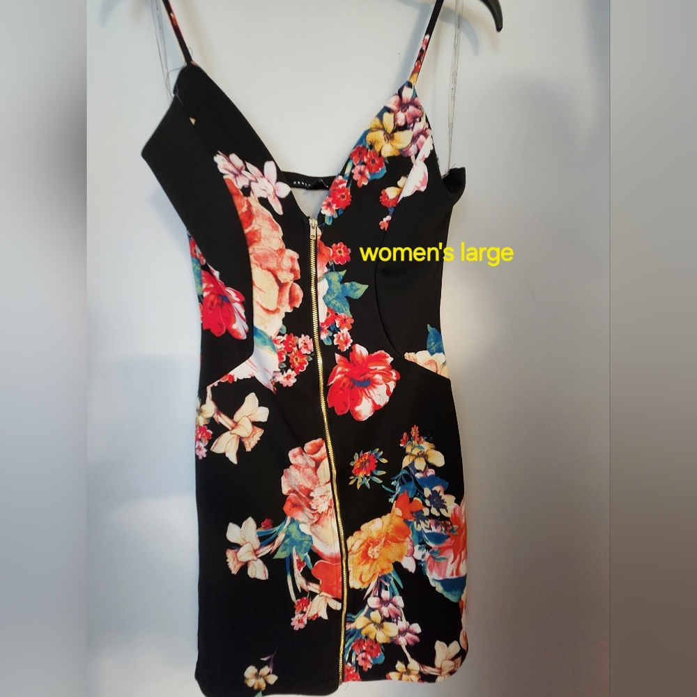 Floral zip dress